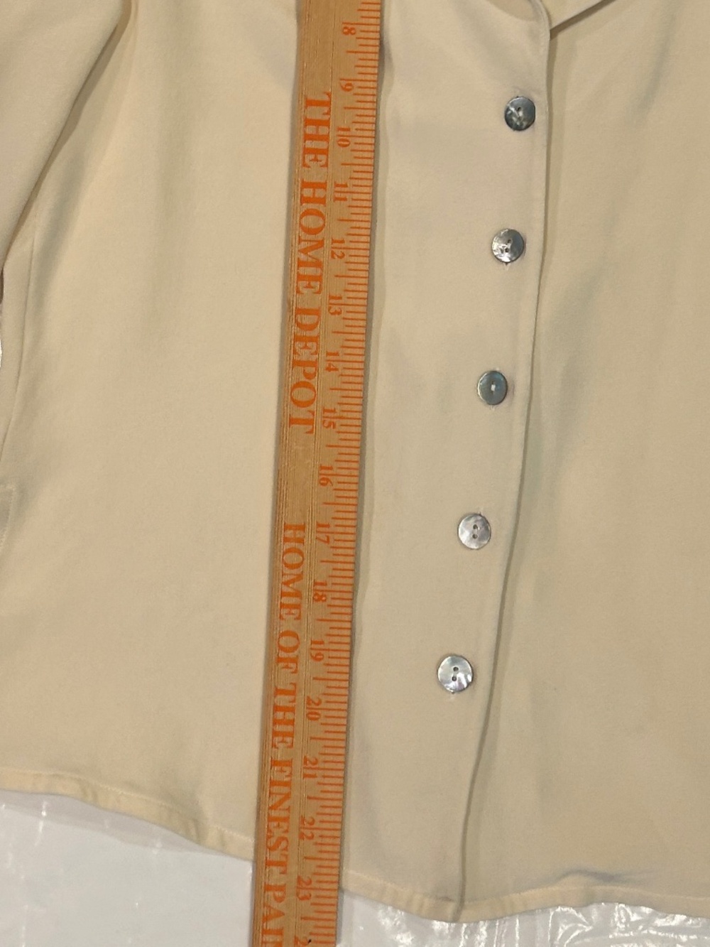 100% Silk Wrinkle Resistant Button-up Long Sleeve Soft White Ivory Shirt - Picture 12 of 15